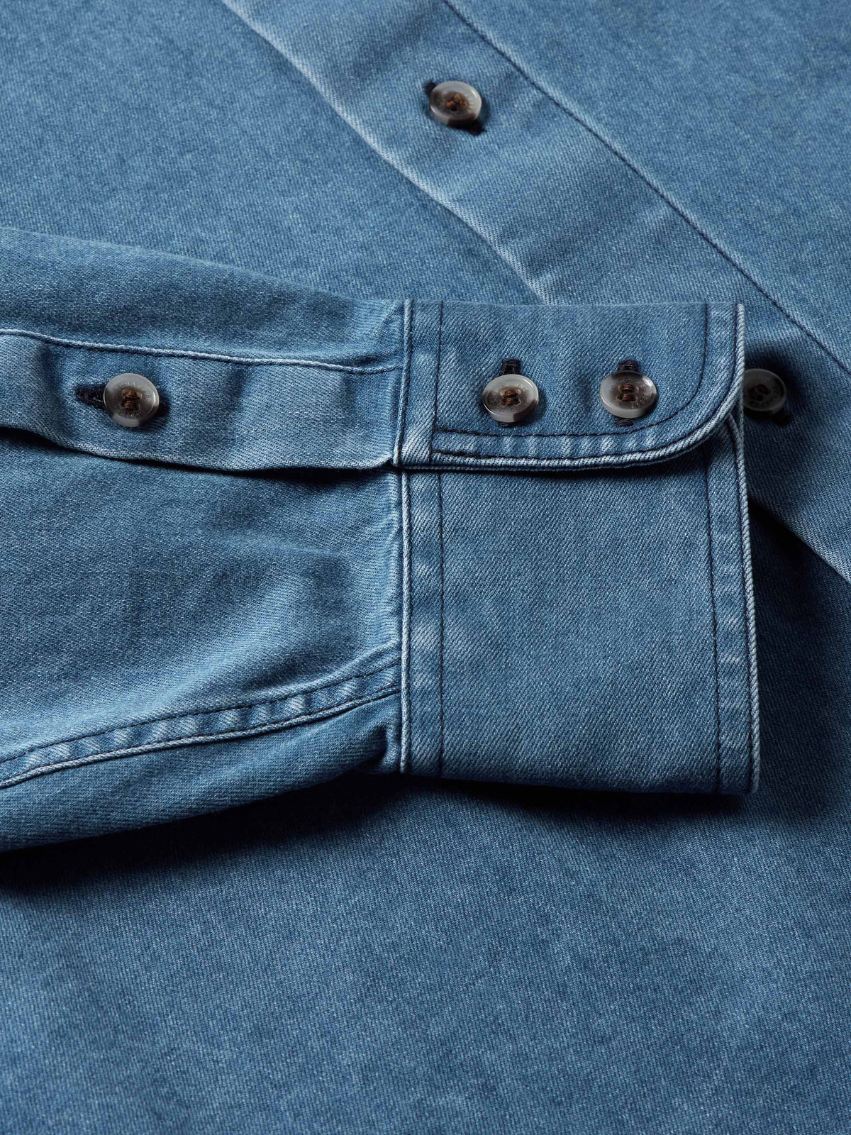 IAN MUNSICK x SCHAEFER OUTFITTER 90's DENIM BUTTON DOWN - Schaefer Outfitter