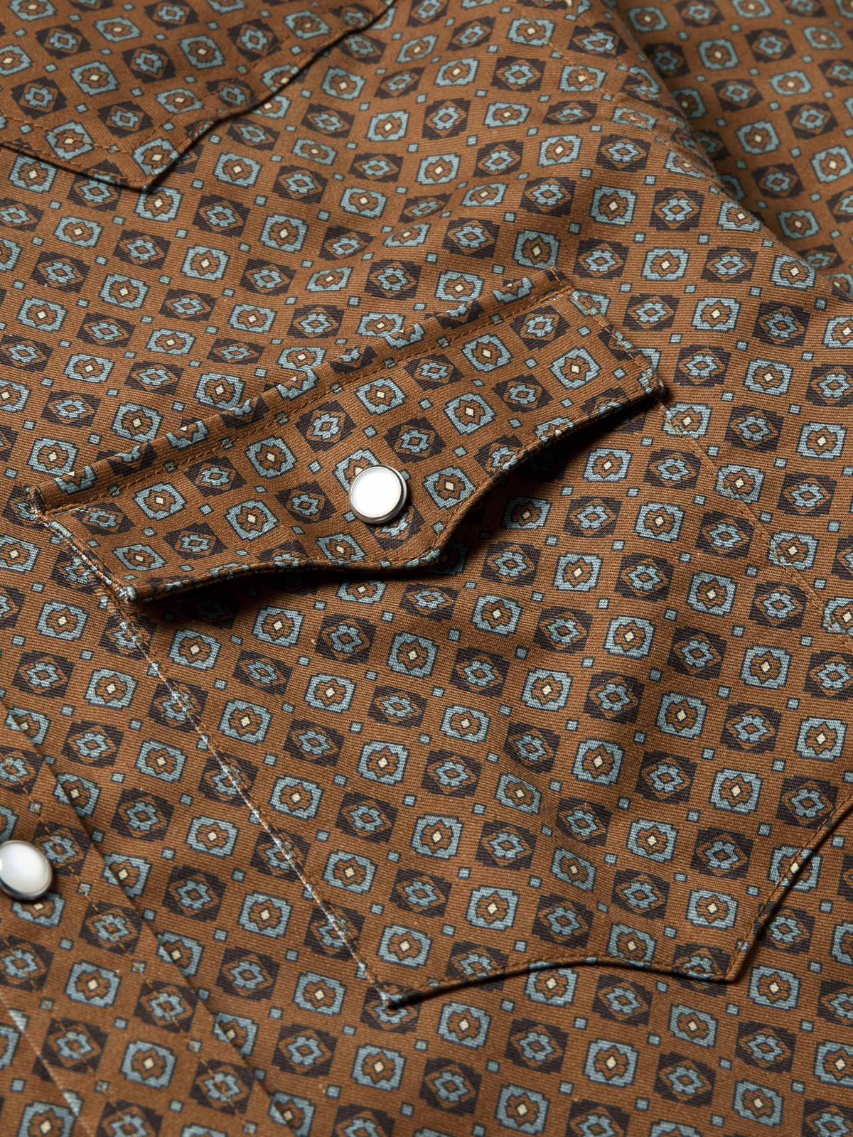 CLASSIC WESTERN BUTTON DOWN WITH SNAPS - Schaefer Outfitter