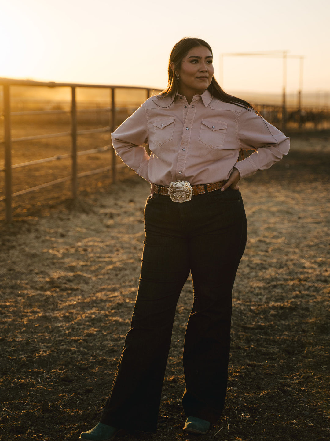 Women's Western Denim Snap Shirt - Schaefer Outfitter
