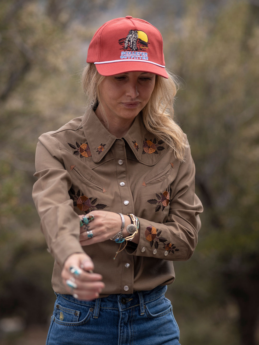 Women's Embroidered Snap Shirt - Schaefer Outfitter