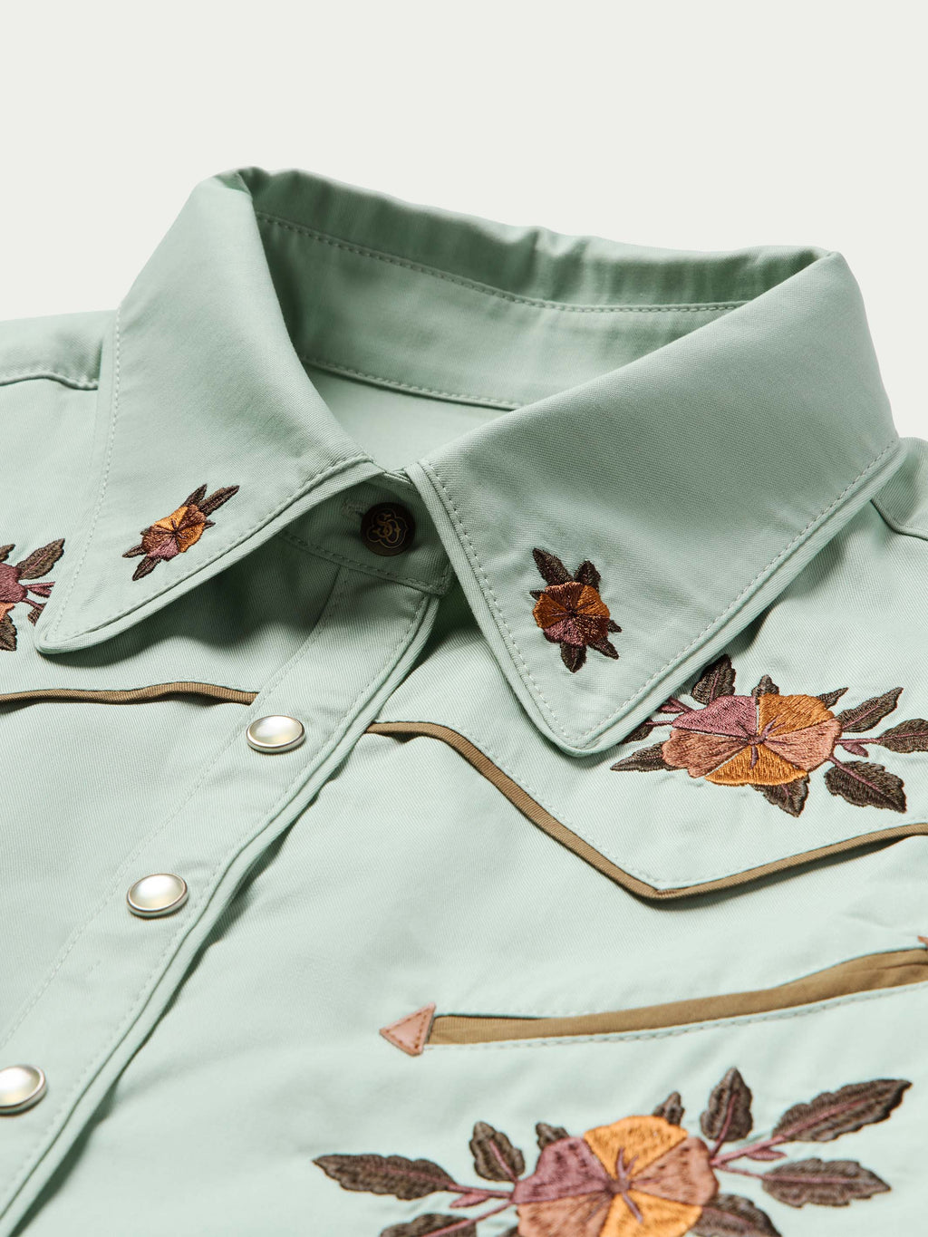 Jade women's embroidered snap shirt collar and front buttons with floral embroidery