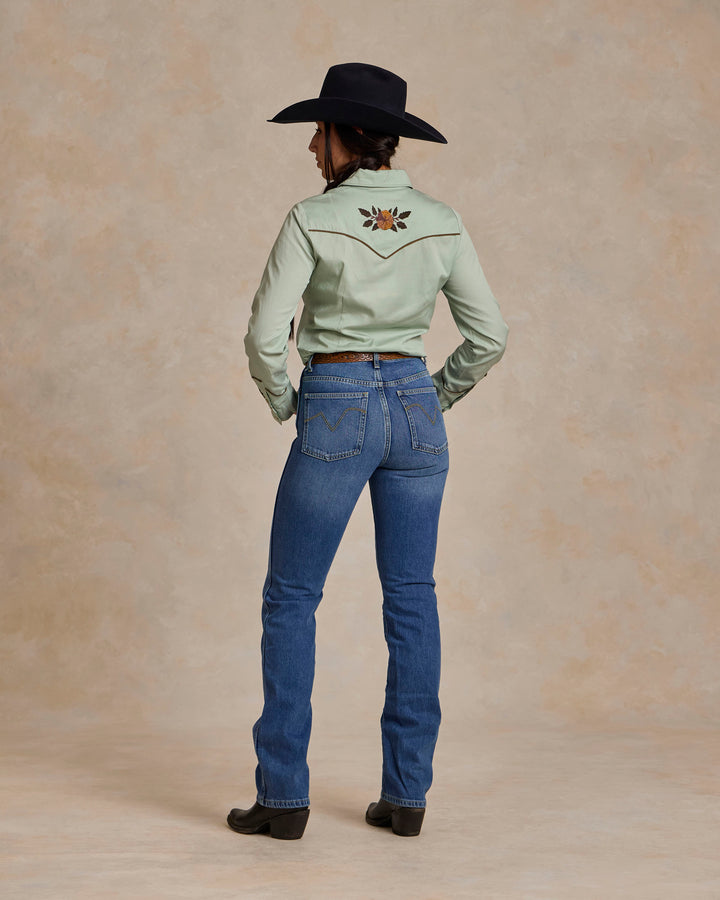 Women's Embroidered Snap Shirt - Schaefer Outfitter