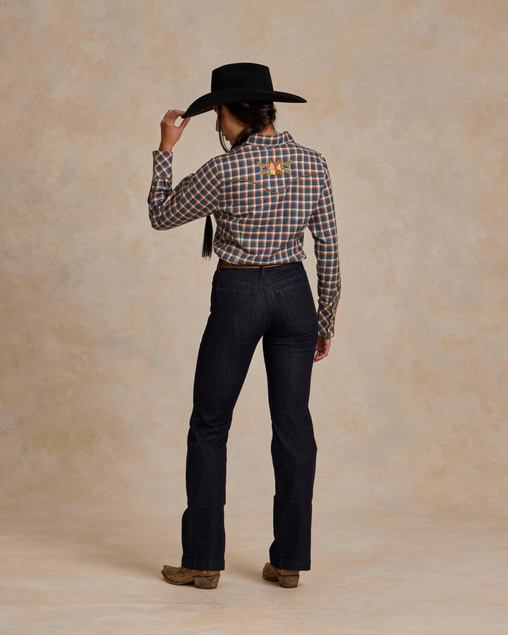 Women's Embroidered Snap Shirt - Schaefer Outfitter