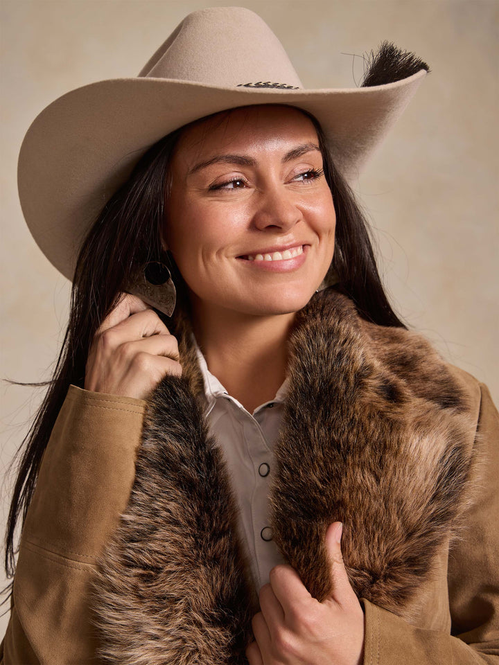 Women's Suede Coat With Toscana Shearling Collar - Schaefer Outfitter